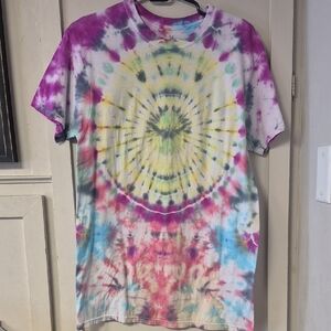 Colorful Tie-Dye Short Sleeve Shirt